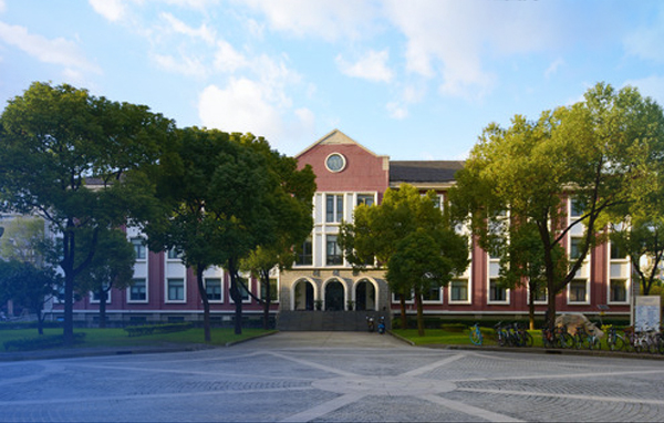 上海財經大學——為什么人們購買奢侈品？｜Pre-Sufer校園初體驗之明星教師公開課第五講