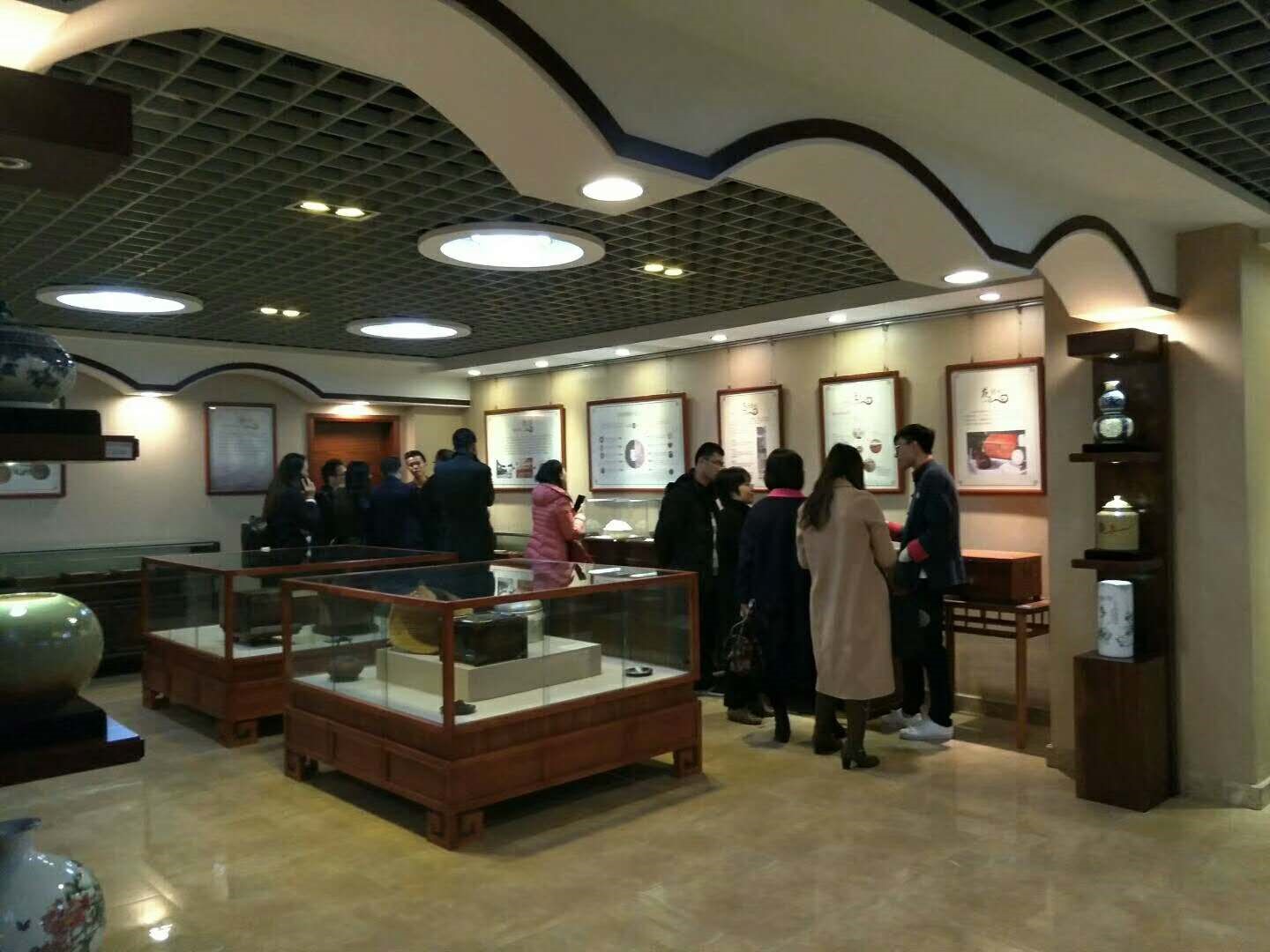 陳化時間，陳化質量 ——記中大管院雙陳普洱總部參訪活動
