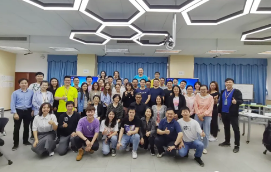 廣州大學MBA戰略智薈，引領前行