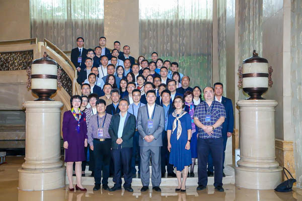 浙江財經(jīng)大學(xué) MBA學(xué)院副院長戴維奇一行出席  2021年度全國財經(jīng)類院校商學(xué)院院長工作交流會議
