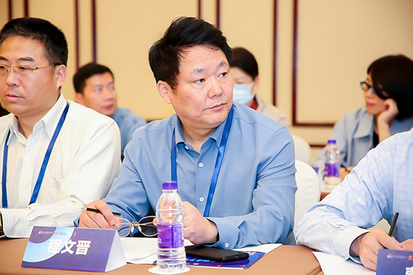 河南財經(jīng)政法大學(xué)黃河商學(xué)學(xué)院院長程文晉一行出席 2021年度全國財經(jīng)類院校商學(xué)院院長工作交流會議