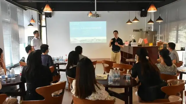 華南理工大學經(jīng)濟與金融學院副院長徐楓教授公開課回顧
