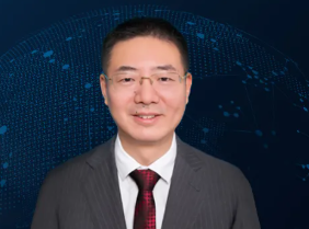 武漢大學(xué)經(jīng)濟與管理學(xué)院副院長汪濤為中國MBA教育30周年致賀詞