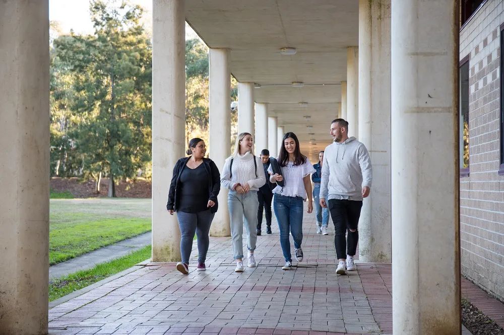 堪培拉大學蟬聯全球第一 | 2022泰晤士高等教育世界大學影響力排名發布