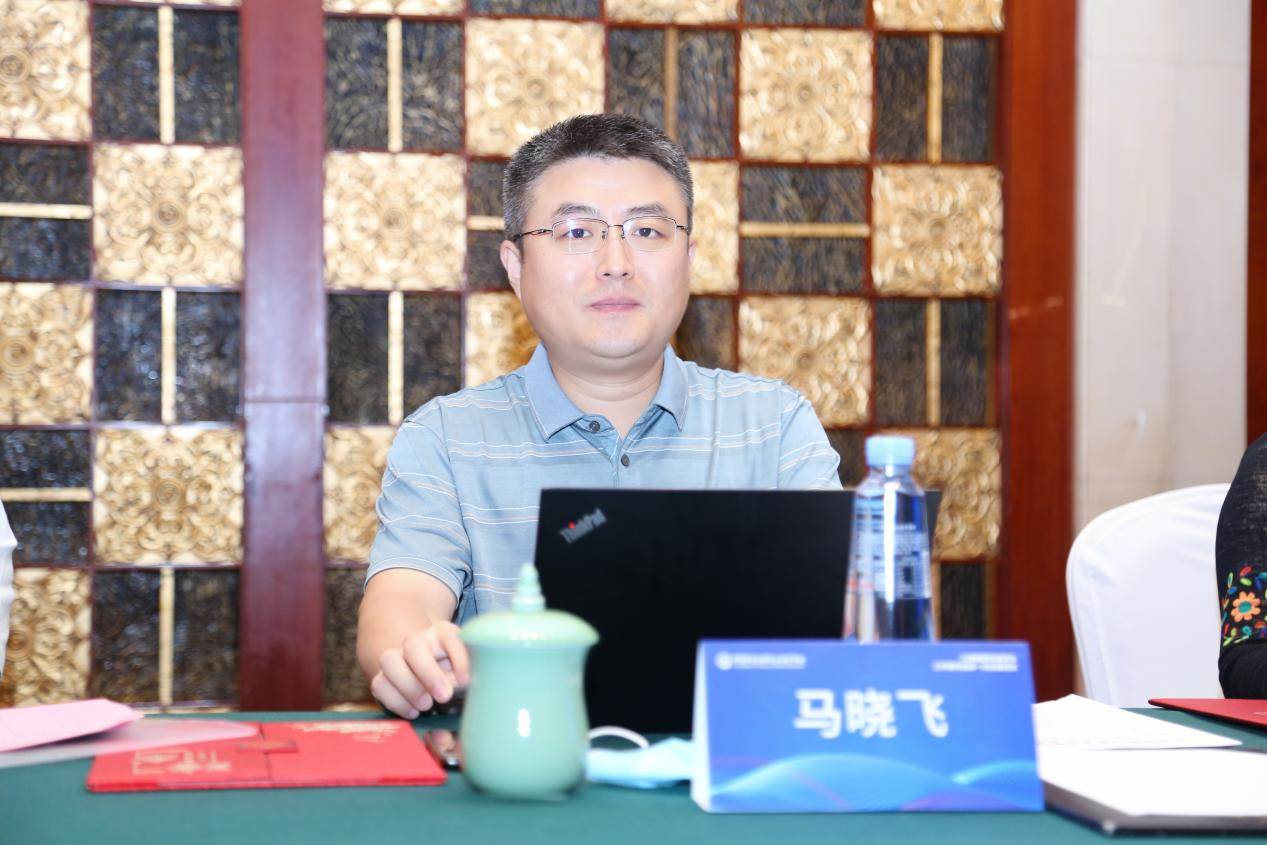 北郵馬曉飛副處長出席中國學(xué)位與研究生教育學(xué)會(huì)工商管理專業(yè)學(xué)位工作委員會(huì)第一次全體會(huì)議