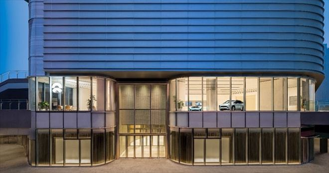 重慶大學2022級MBA1班&2班移動課堂走進中國智造企業——蔚來汽車