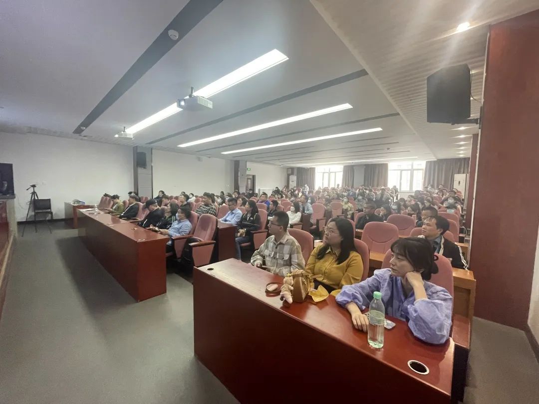 北京物資學(xué)院商學(xué)院舉辦大運河管理論壇暨2023級研究生與導(dǎo)師見面會