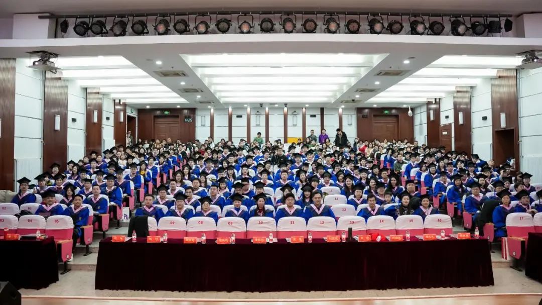 聚散天涯 依依南開｜“潤(rùn)身淑世 創(chuàng)贏未來”2024年南開大學(xué)商學(xué)院專業(yè)學(xué)位研究生畢業(yè)典禮暨學(xué)位授予儀式