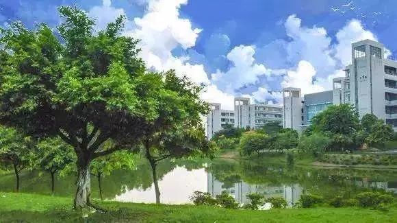 華南師范大學(xué)-MBA項目（全日制）